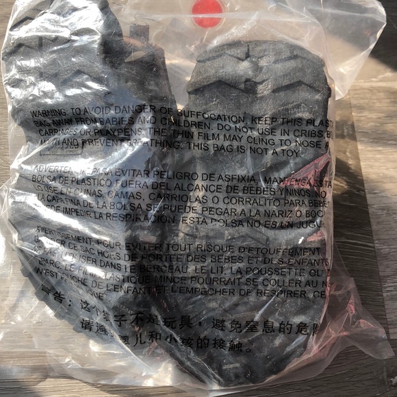NWT Carter’s Sandals - still in packaging. - Picture 3 of 4